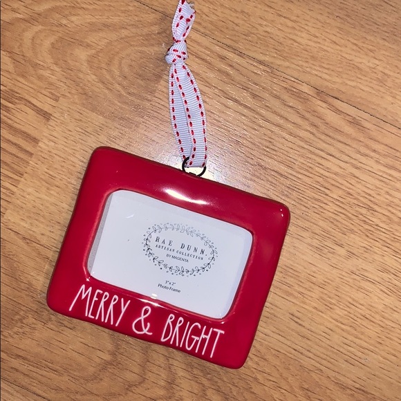 NIB Rae Dunn "Merry & Bright" Photo Frame Ornament - Picture 4 of 7